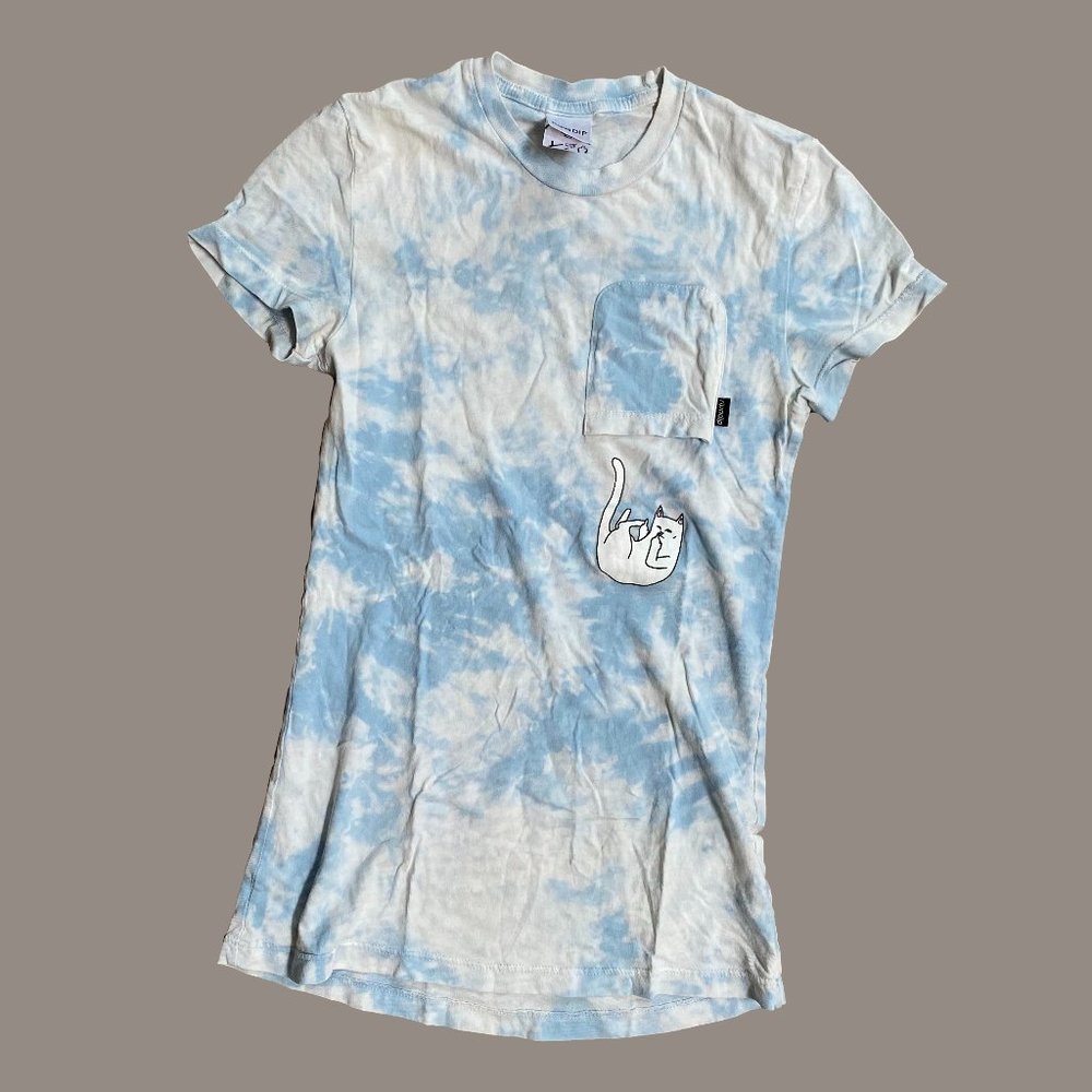 Rip N Dip Cloud Falling Cat Pocket T-Shirt